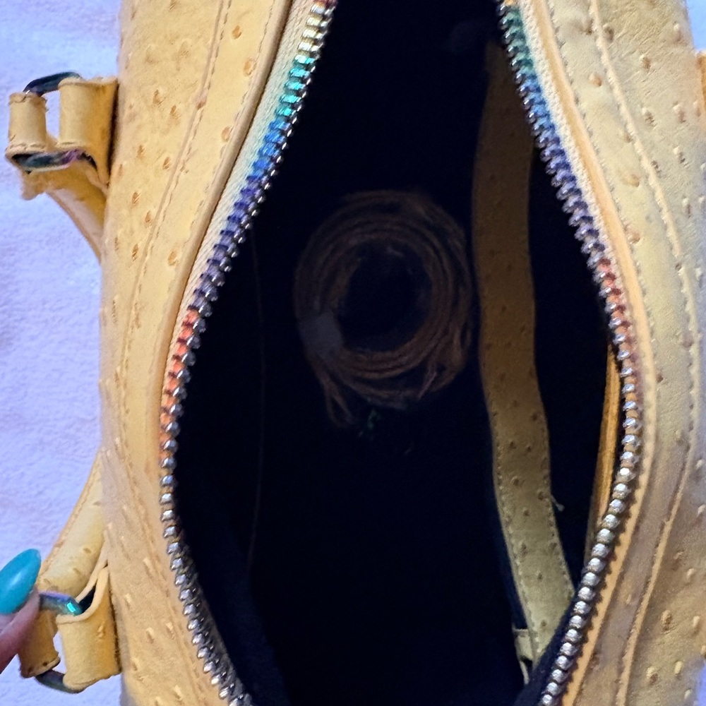 Sassy Jones Mustard Yellow Textured Bag - Picture 4 of 4